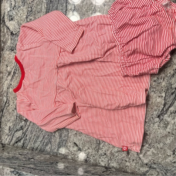 GUC ZUTANO RED AND WHITE STRIPED CHRISTMAS DRESS SZ 12m - Picture 3 of 5